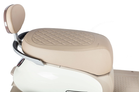 Электротрицикл Rutrike Gelbert Ogma 48V/60V 650Вт бело-коричневый Электротрицикл Rutrike Gelbert Ogma 48V/60V 650Вт бело-коричневый