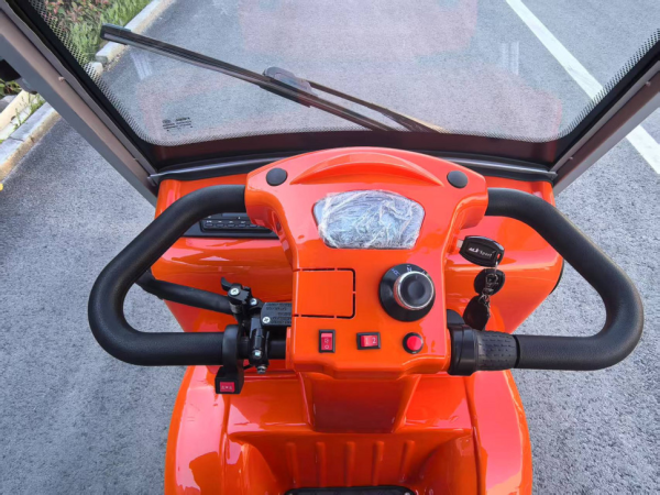 Гольфкар GreenCamel Сонора A3 ECO (3 seats 1000W R8) красный