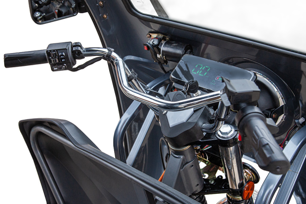 Грузовой электротрицикл Rutrike D5 1700 КАБИНА черный Грузовой электротрицикл Rutrike D5 1700 КАБИНА черный