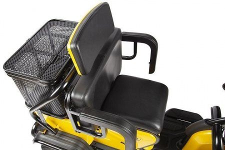 Трицикл Rutrike Навигатор желтый