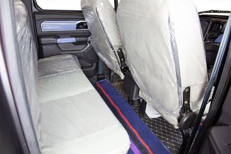 Электромобиль RTA БИЗОН Е 4x4 красный