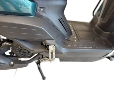 Скутер бензиновый GT TANK 02 зеленый