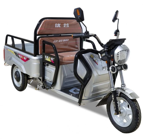 Грузовой электротрицикл VOLTOR Вояж 1100 60V 31Ah Грузовой электротрицикл VOLTOR Вояж 1100 60V 31Ah
