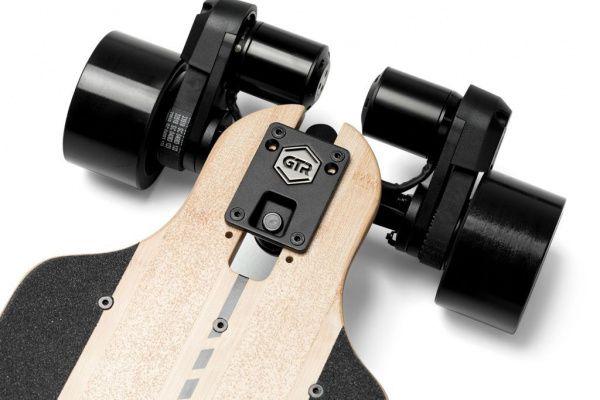 ЭЛЕКТРОСКЕЙТ EVOLVE BAMBOO GTR STREET