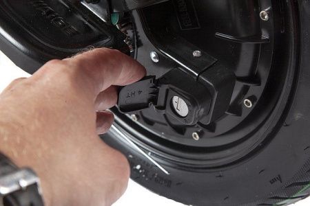 Электроскутер INTRO COMPACT черный